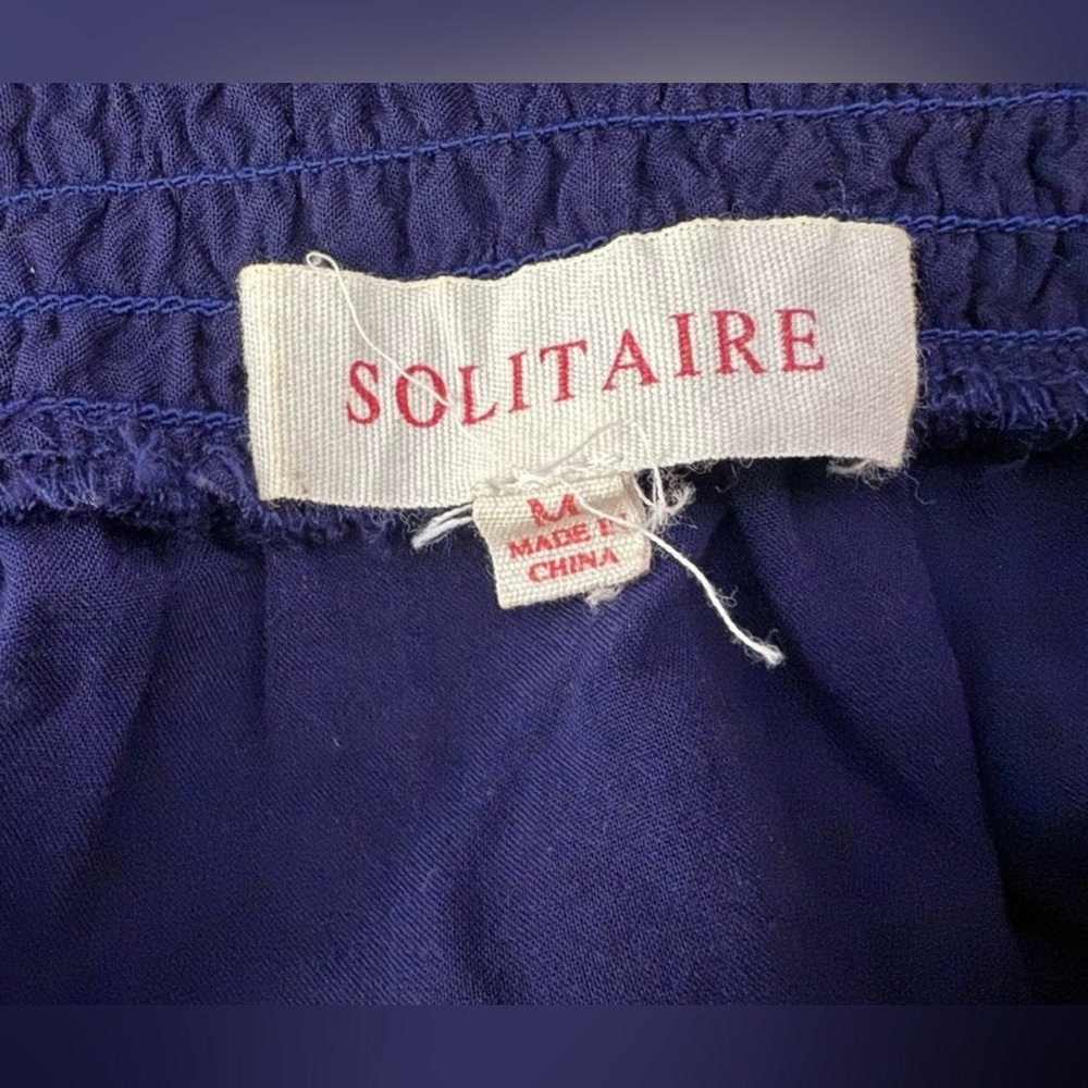 Solitaire Navy Blue Floral Embroidered Women's Top M - Picture 8 of 12